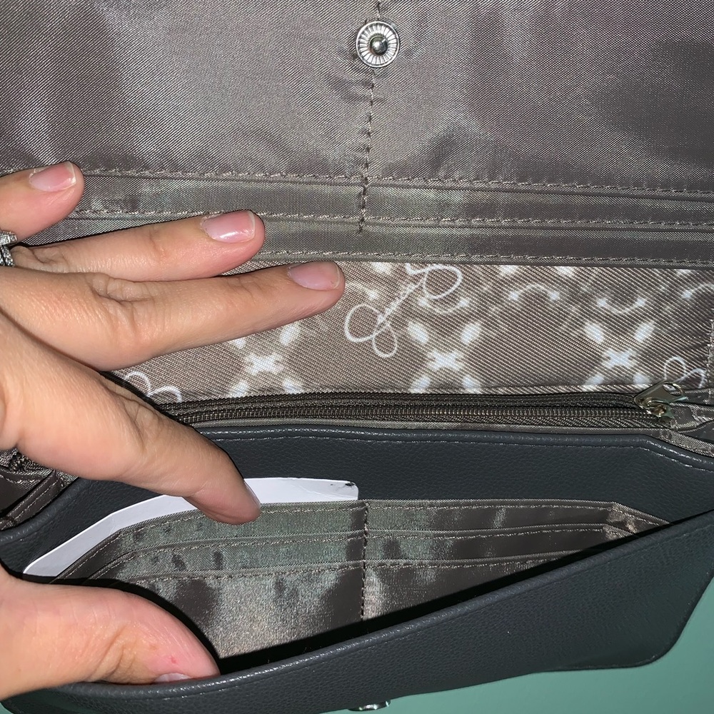 Jessica Simpson wallet - Picture 3 of 5
